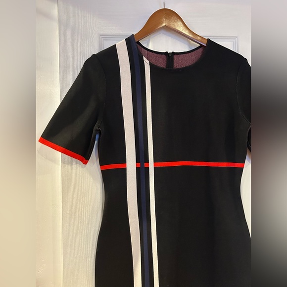 St. John Sheath Dress - Picture 3 of 6